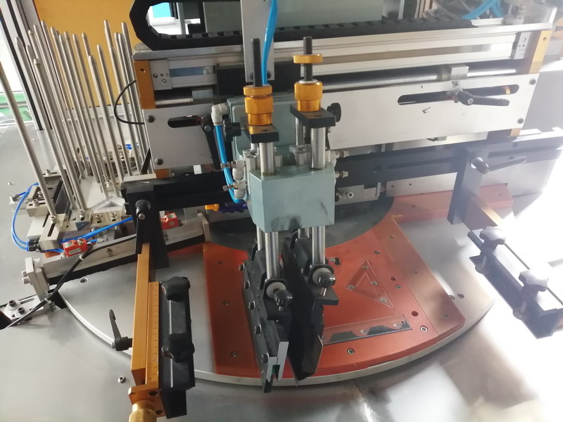 Automatic Single Color Ruler Set Silk Screen Printing Machine (2).jpg