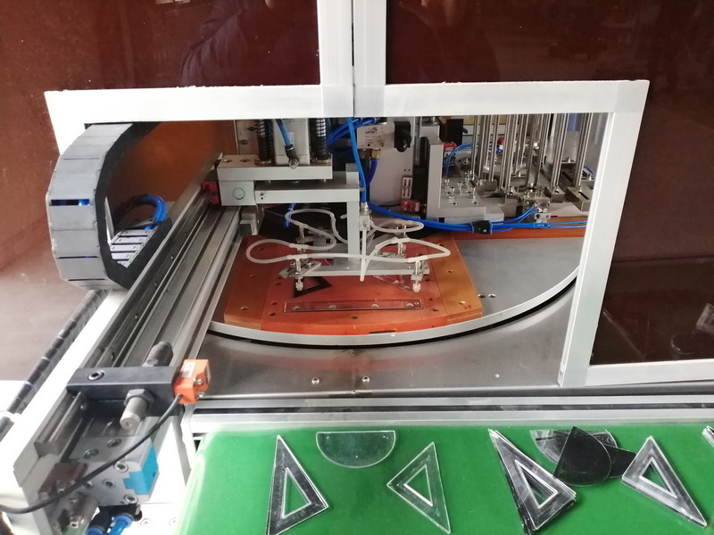Automatic Single Color Ruler Set Silk Screen Printing Machine (4).jpg